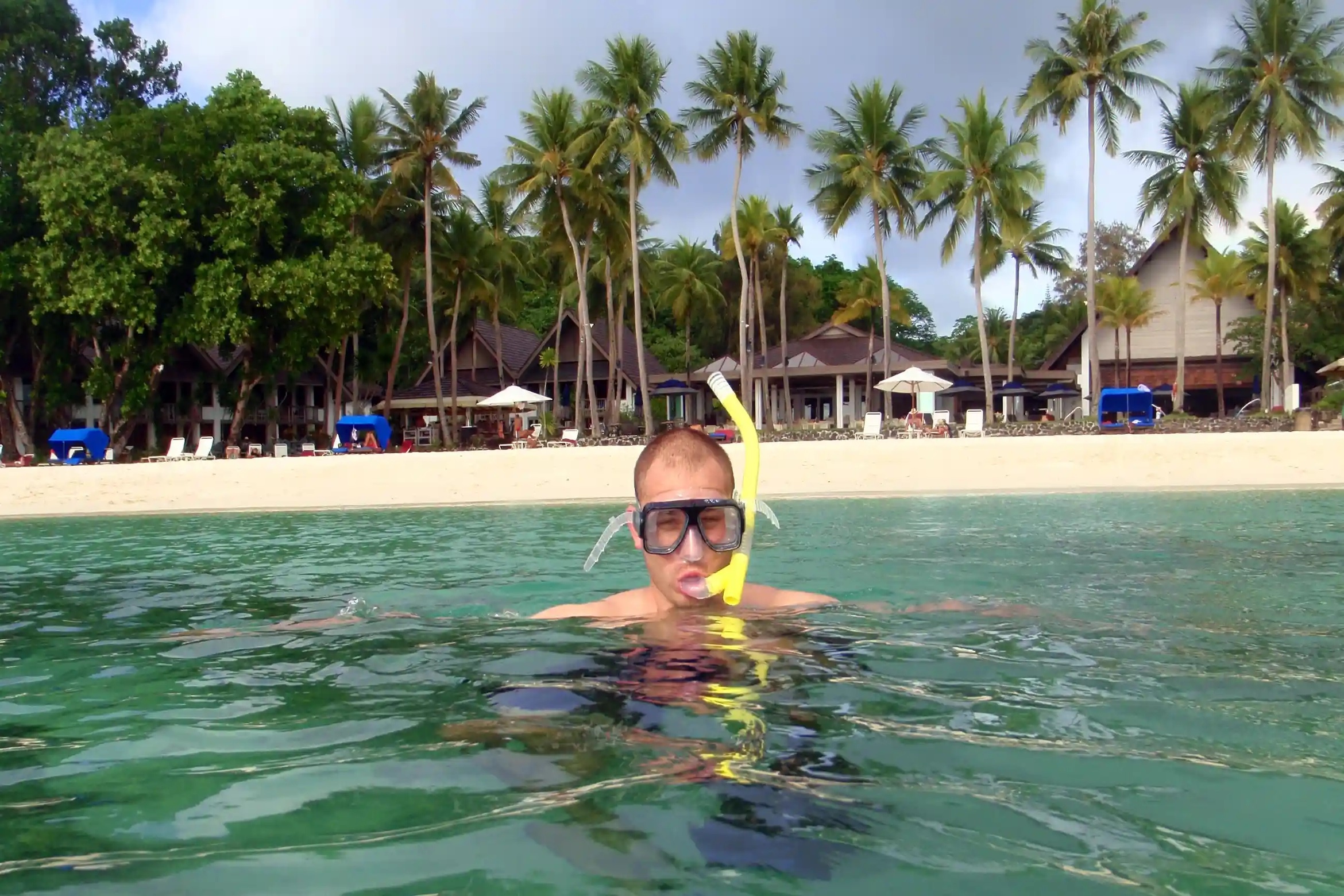 Du lich ben vung,  Dau chan carbon anh 1