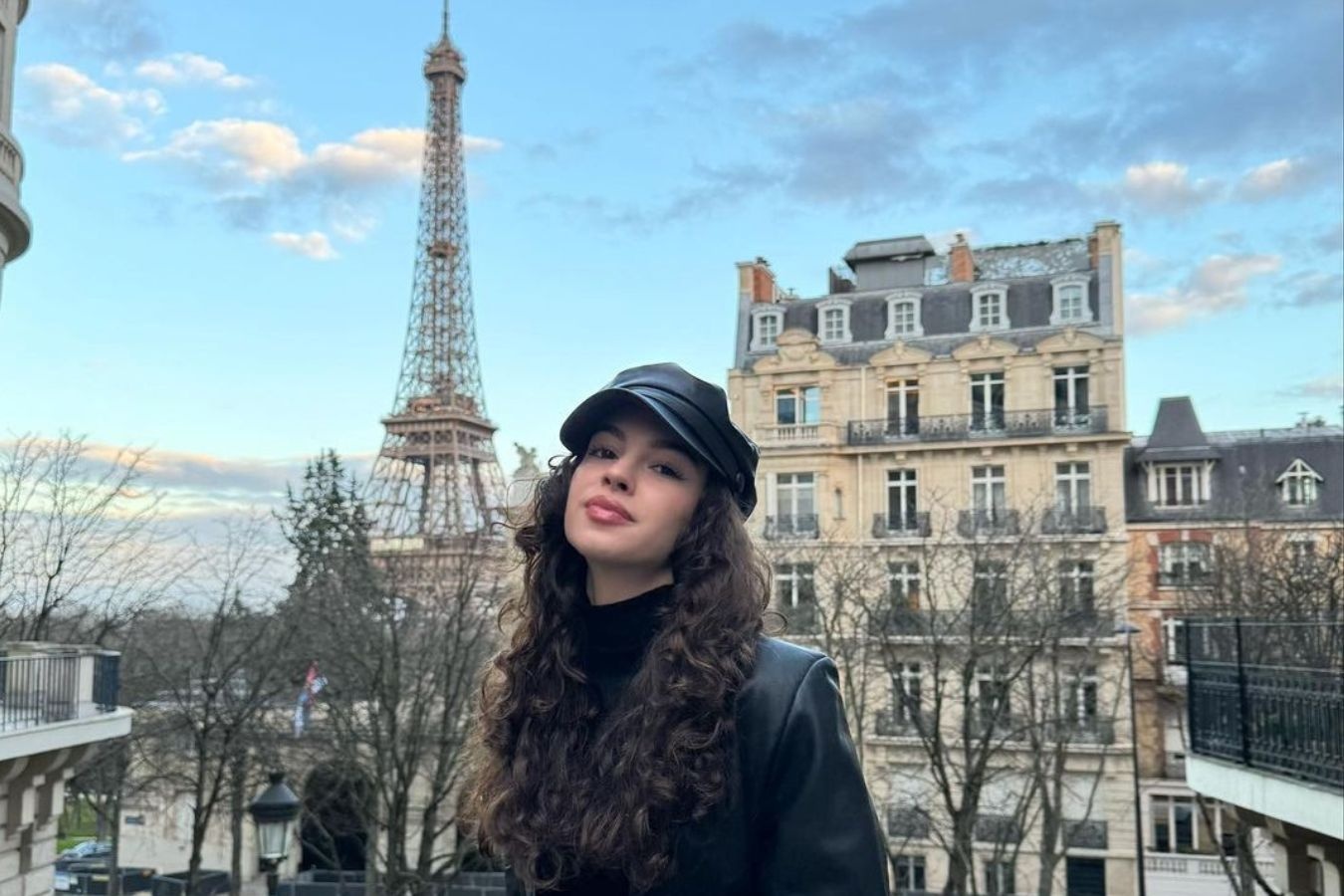 Dung chan chu dat phong neu di Paris xem Olympic he nay hinh anh