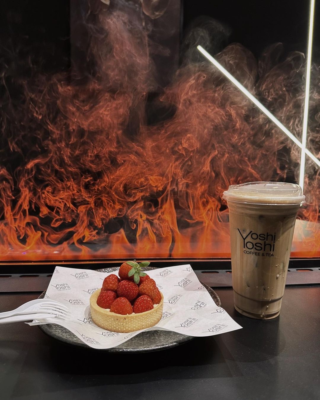 Ca phe nua dem anh 7