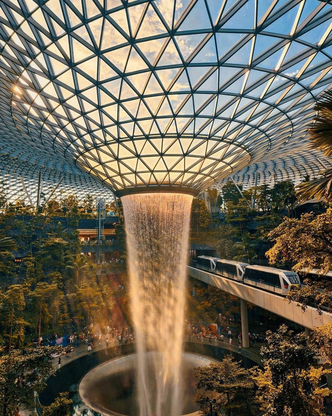 Thi thuc du lich anh 10