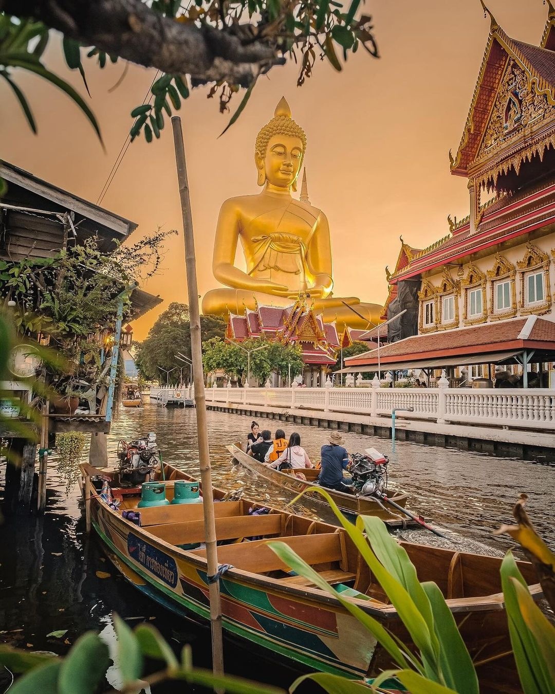 Thi thuc du lich anh 6