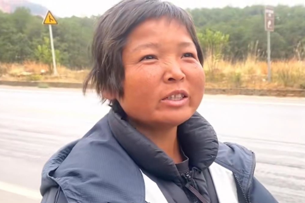 Co gai 28 tuoi trong nhu 58 tuoi sau 3 nam du lich bui hinh anh