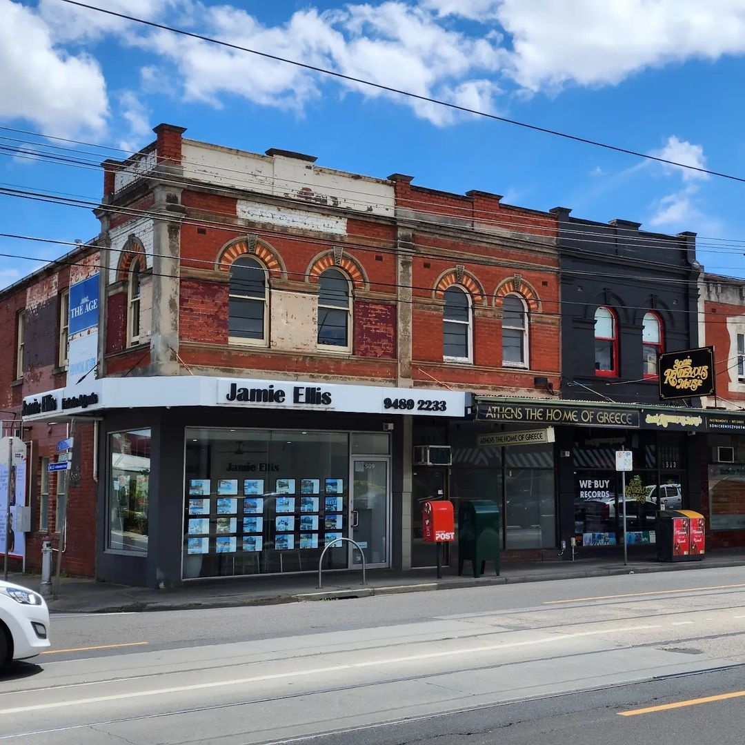 Con duong dep nhat anh 3