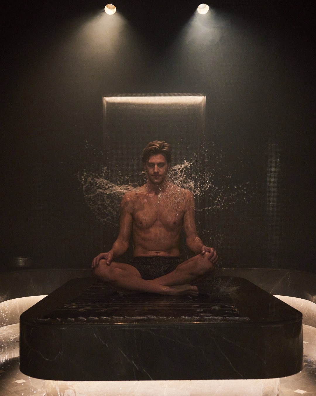 Khach san Aman My anh 27