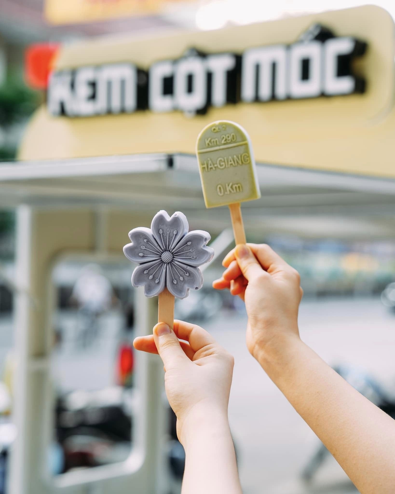 Kem cột mốc ảnh 2 Kem cot moc anh 2