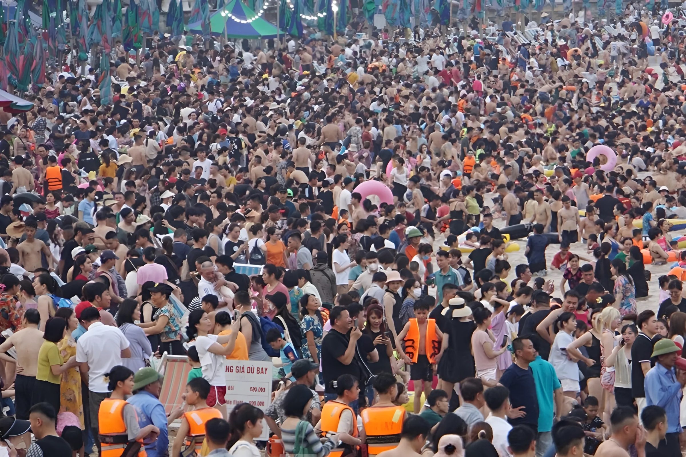 Do Son 'that thu' hinh anh