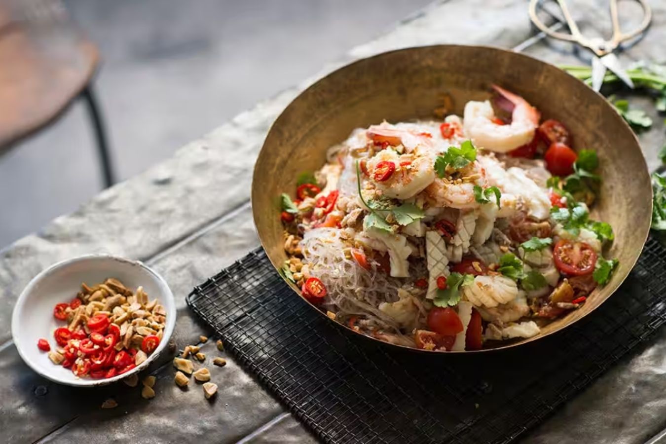 Mi lanh giai nhiet,  Bun lanh cha gio anh 4