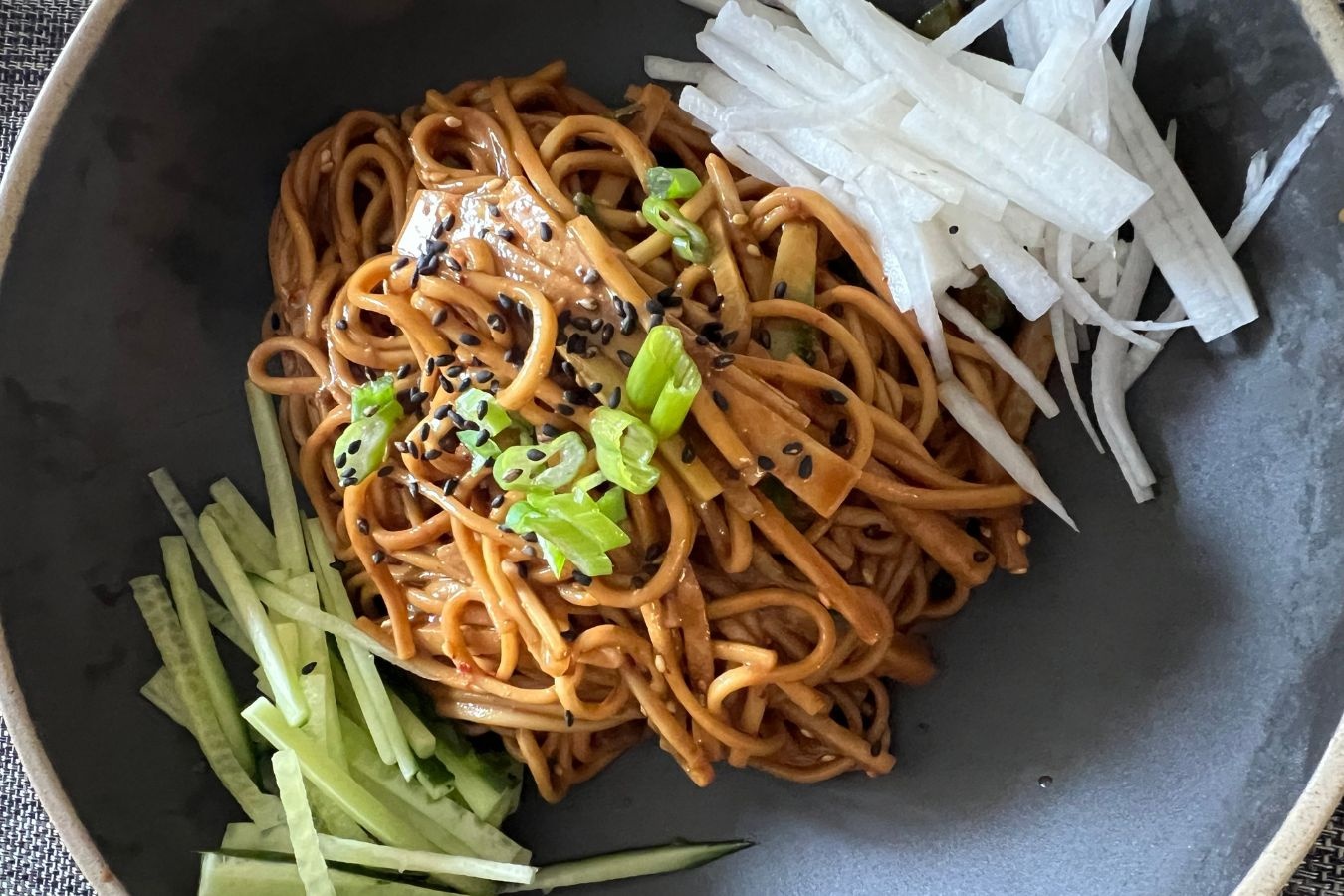 Mi lanh giai nhiet,  Bun lanh cha gio anh 5