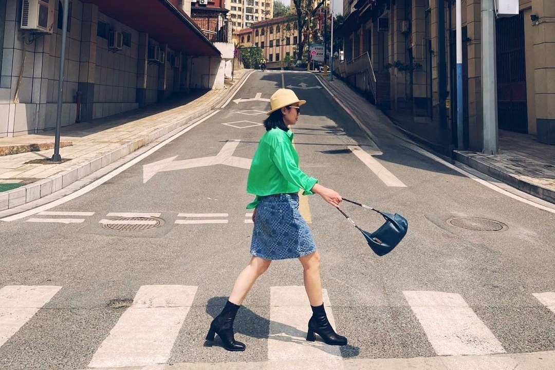 Du lich Trung Quoc thang tren 'san nha' hinh anh