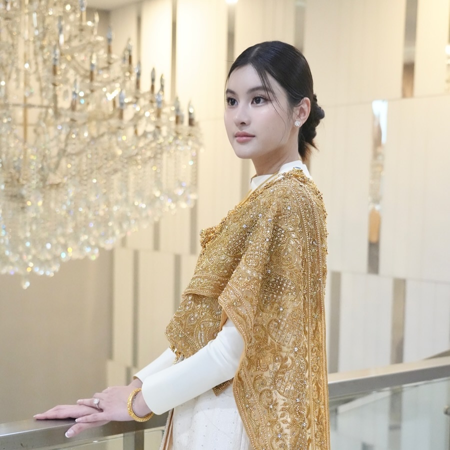 Cau noi viral Lisa anh 8