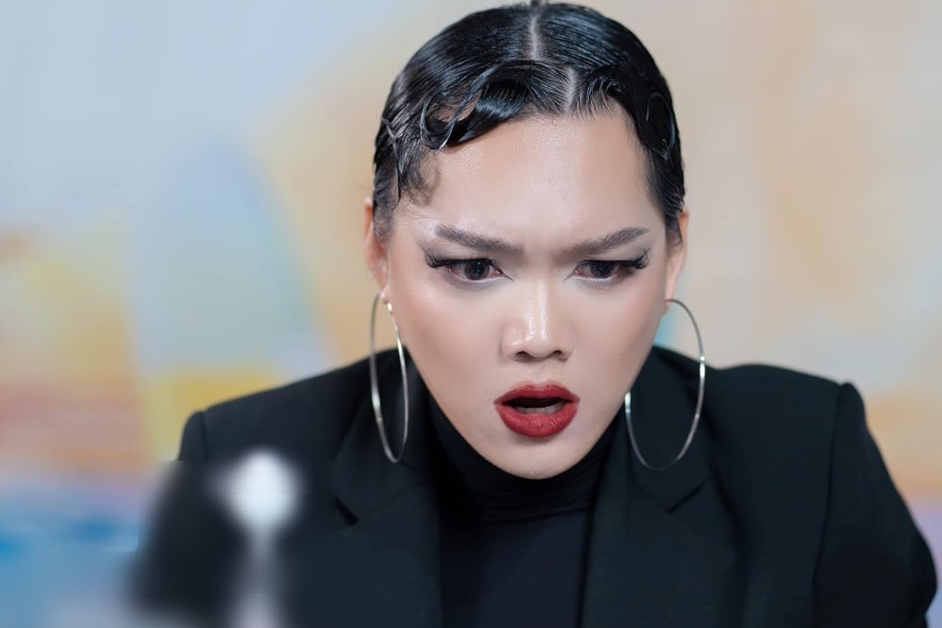 'Chien than livestream' bi nhan hang quay lung? hinh anh