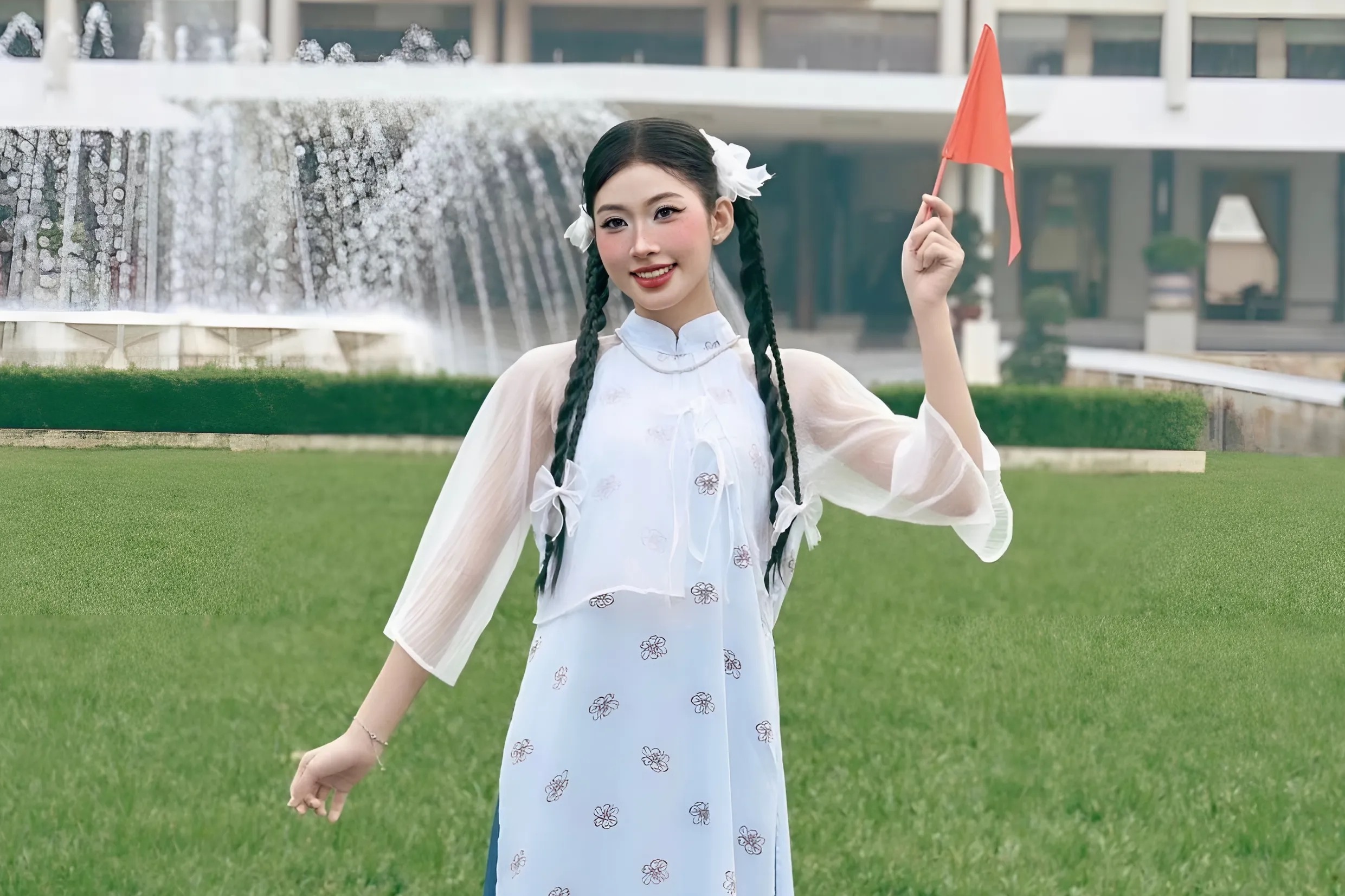 Gioi tre TP.HCM day tu 5h sang, tu hao check-in loat diem 'hot' 30/4 hinh anh