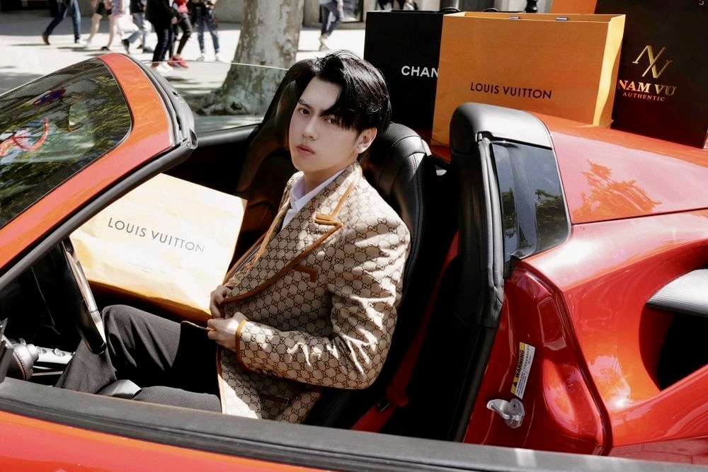 Dan thieu gia tung gay sot tai Nguoi ay la ai gio ra sao? hinh anh