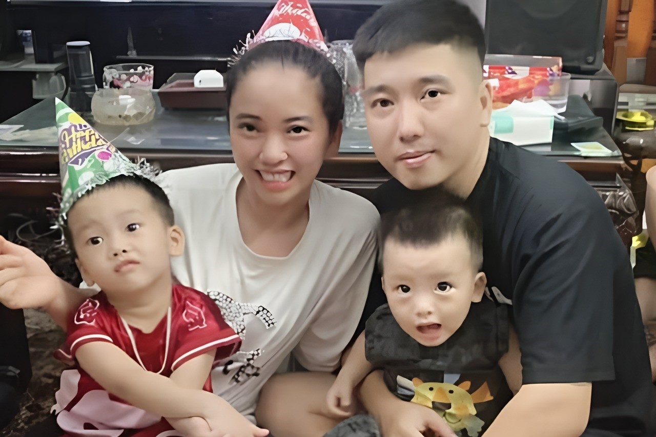 Sang Nhat kiem tien tra no xay nha, 9X Hai Duong sut 10 kg vi nho con hinh anh