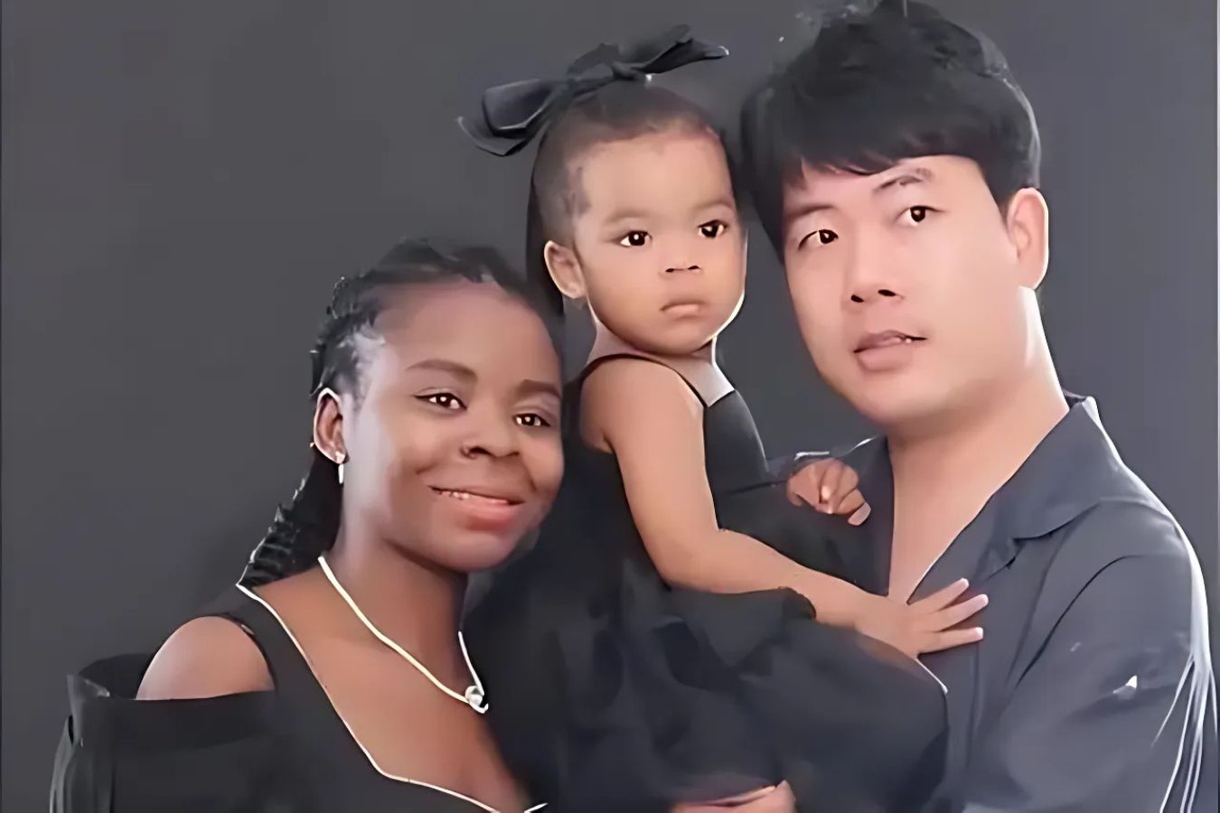 Cuoi con gai tu truong chau Phi, chang trai Trung Quoc doi doi hinh anh