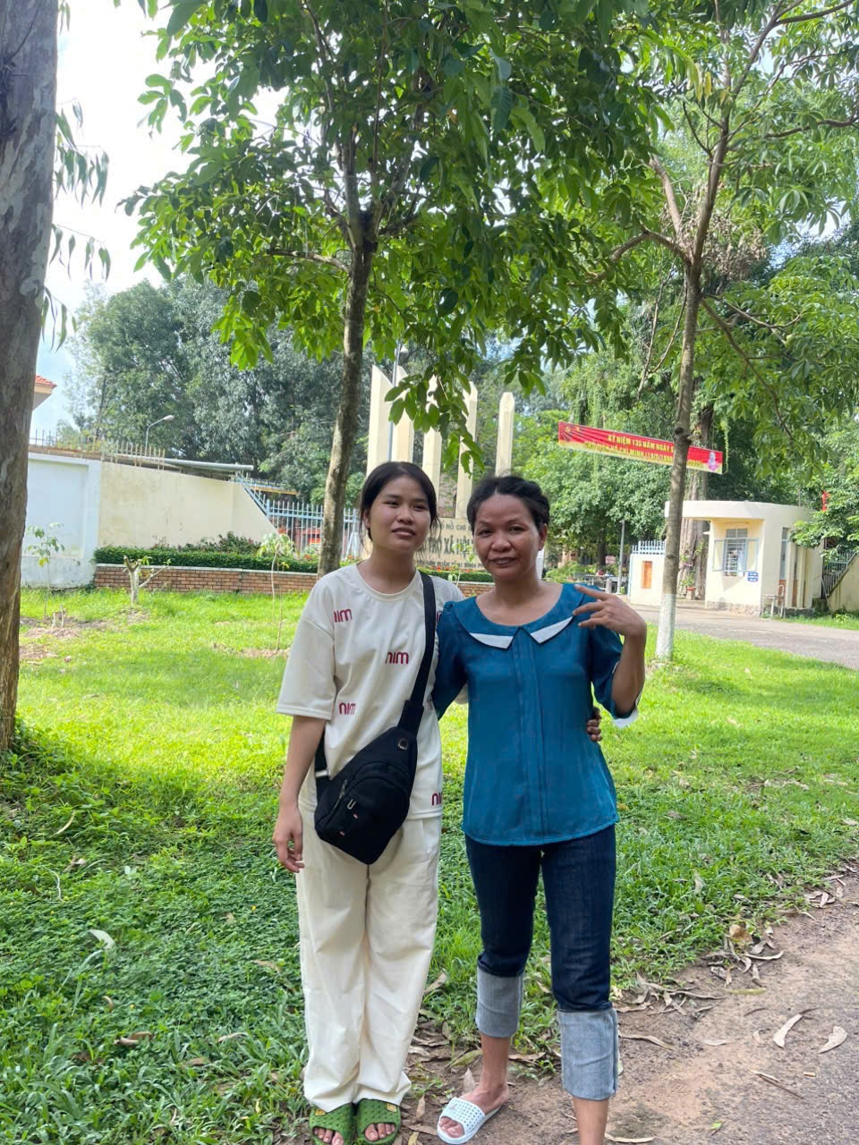 Deo bang tim me TP.HCM anh 2
