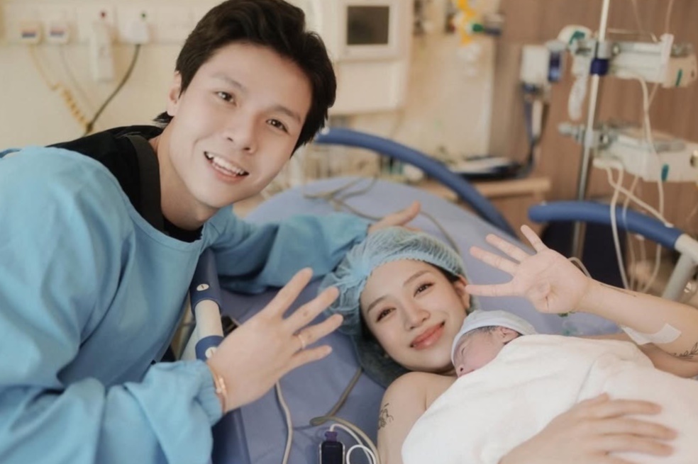 Ai nu nha dai gia Minh Nhua he lo anh con thu 4 hinh anh