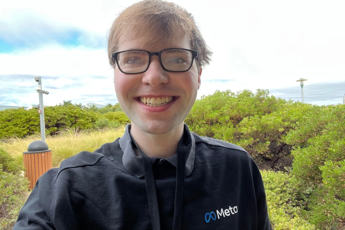 Muc luong ky luc cua 'thien tai AI' khien Thung lung Silicon chia re hinh anh