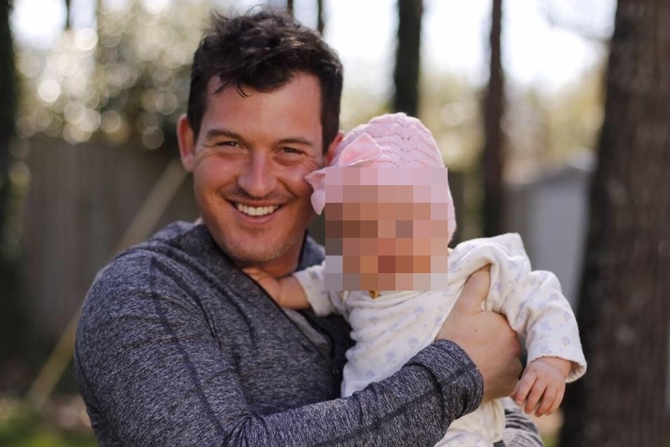 Con trai ty phu My ngoai tinh voi bao mau, doi ly hon vao Giang sinh hinh anh