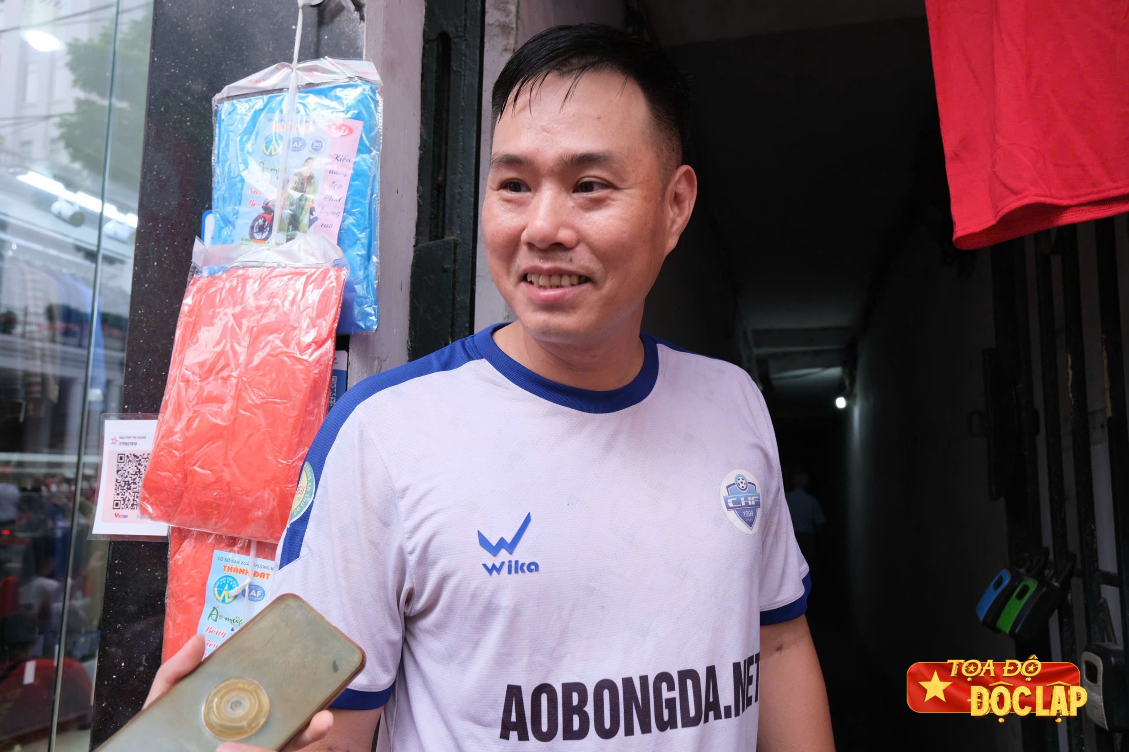 ngồi diễu binh miễn phí ảnh 1 ngoi dieu binh mien phi anh 1