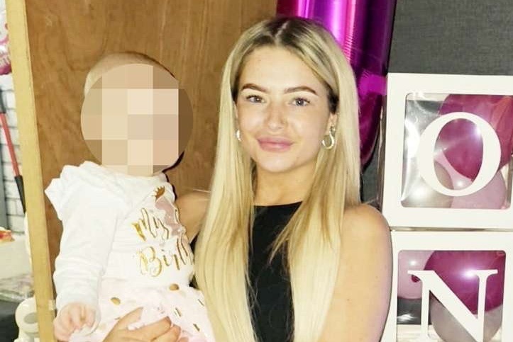 Co gai Anh bi liet, tu vong vi hut bong cuoi hinh anh