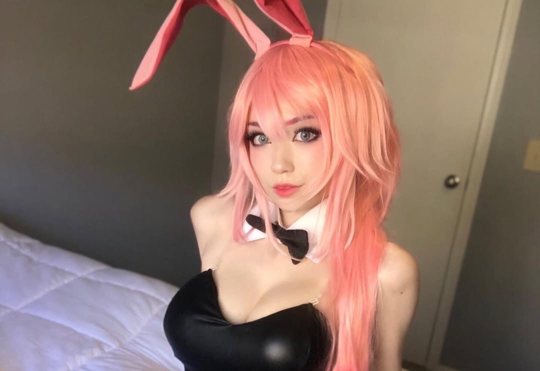 Hot streamer bi ke la lao toi sam so giua buoi hop fan o My hinh anh