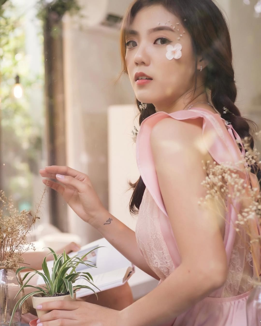 Lam A Han ket hon anh 6