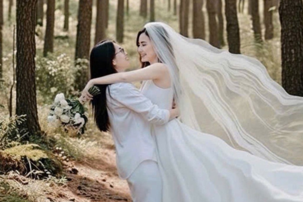 Me khoc suot 1 tuan khi con gai dan nguoi yeu ve ra mat hinh anh