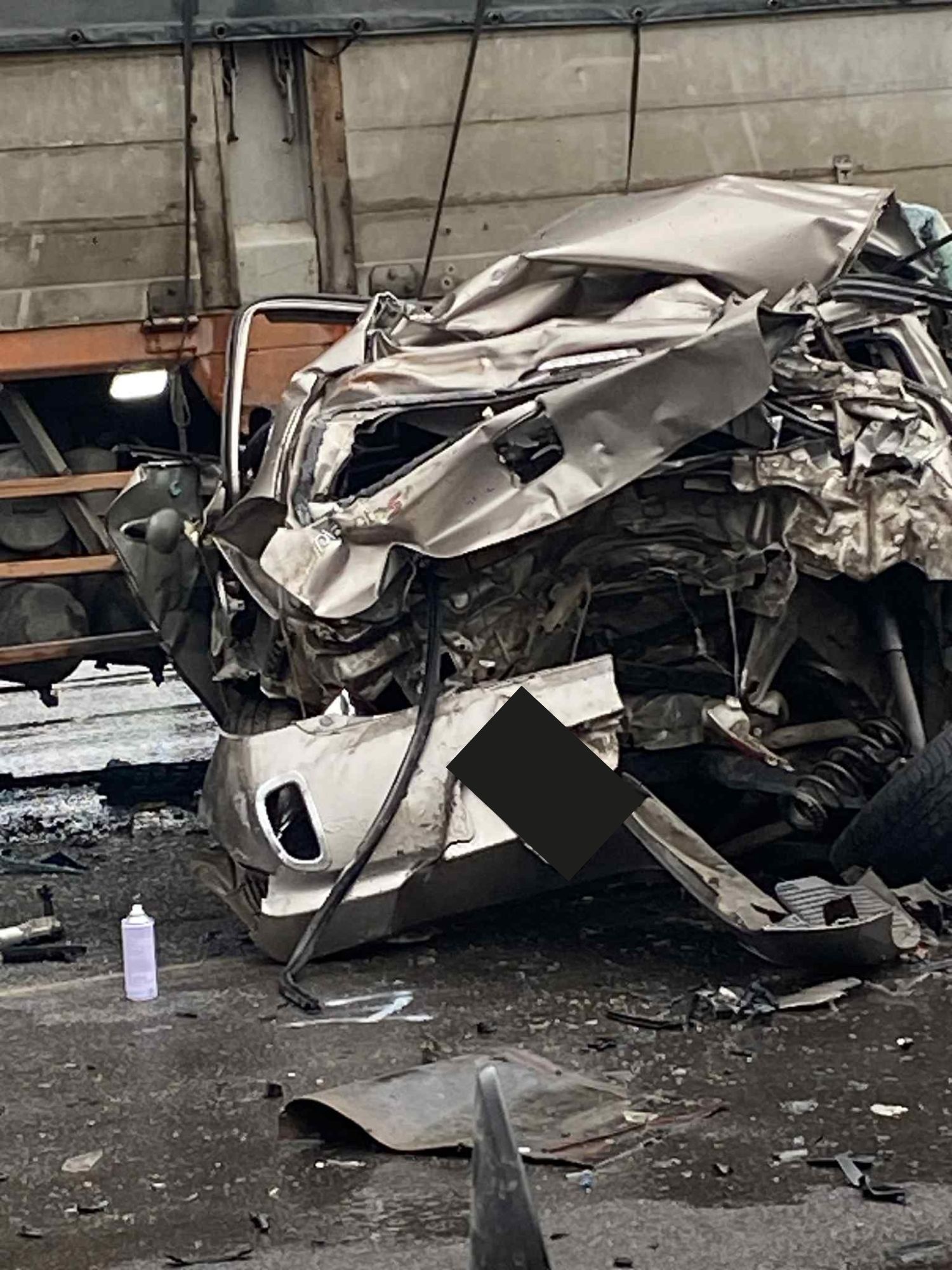 xe oto bi dam nat anh 1