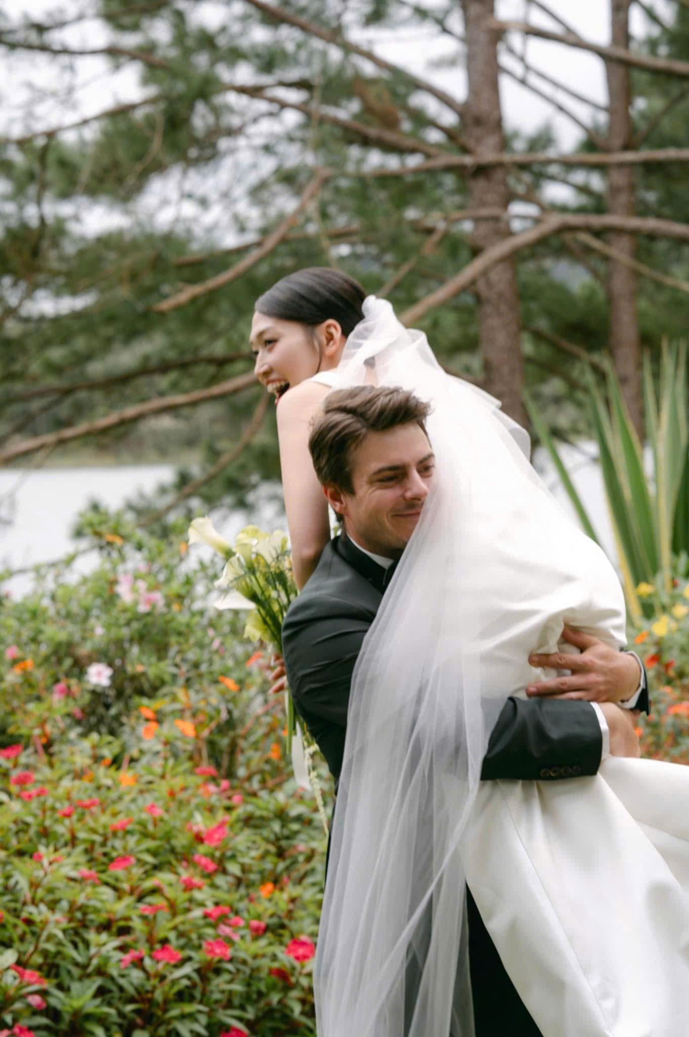 lay chong Australia nho Tinder anh 6