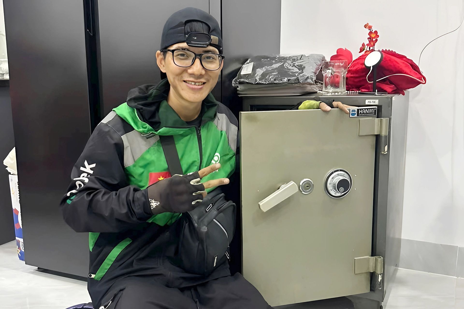 Dieu toi ky voi tho khoa gan 20 nam 'pha' ket sat o TP.HCM hinh anh