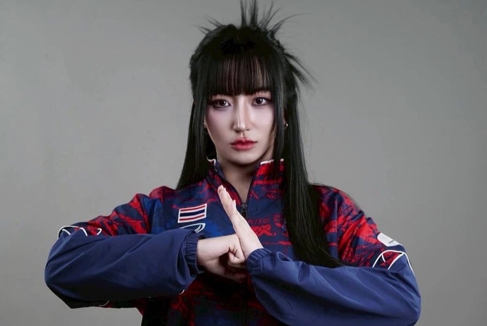 'Hot girl eSports' Thai Lan gian lan doi dien an tu 3 nam? hinh anh