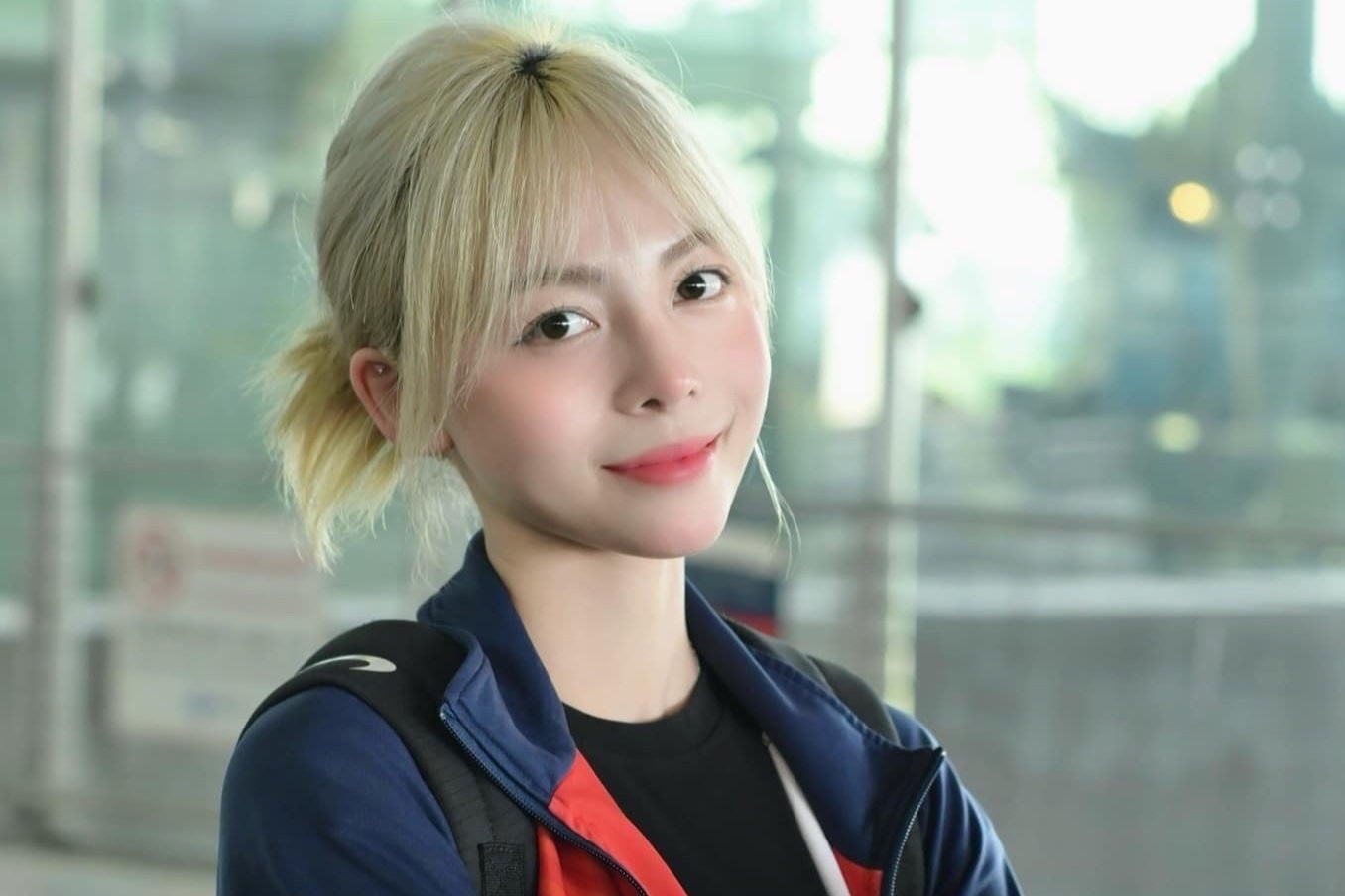 Ban trai cua 'hoa khoi ban sung' lo dien hinh anh