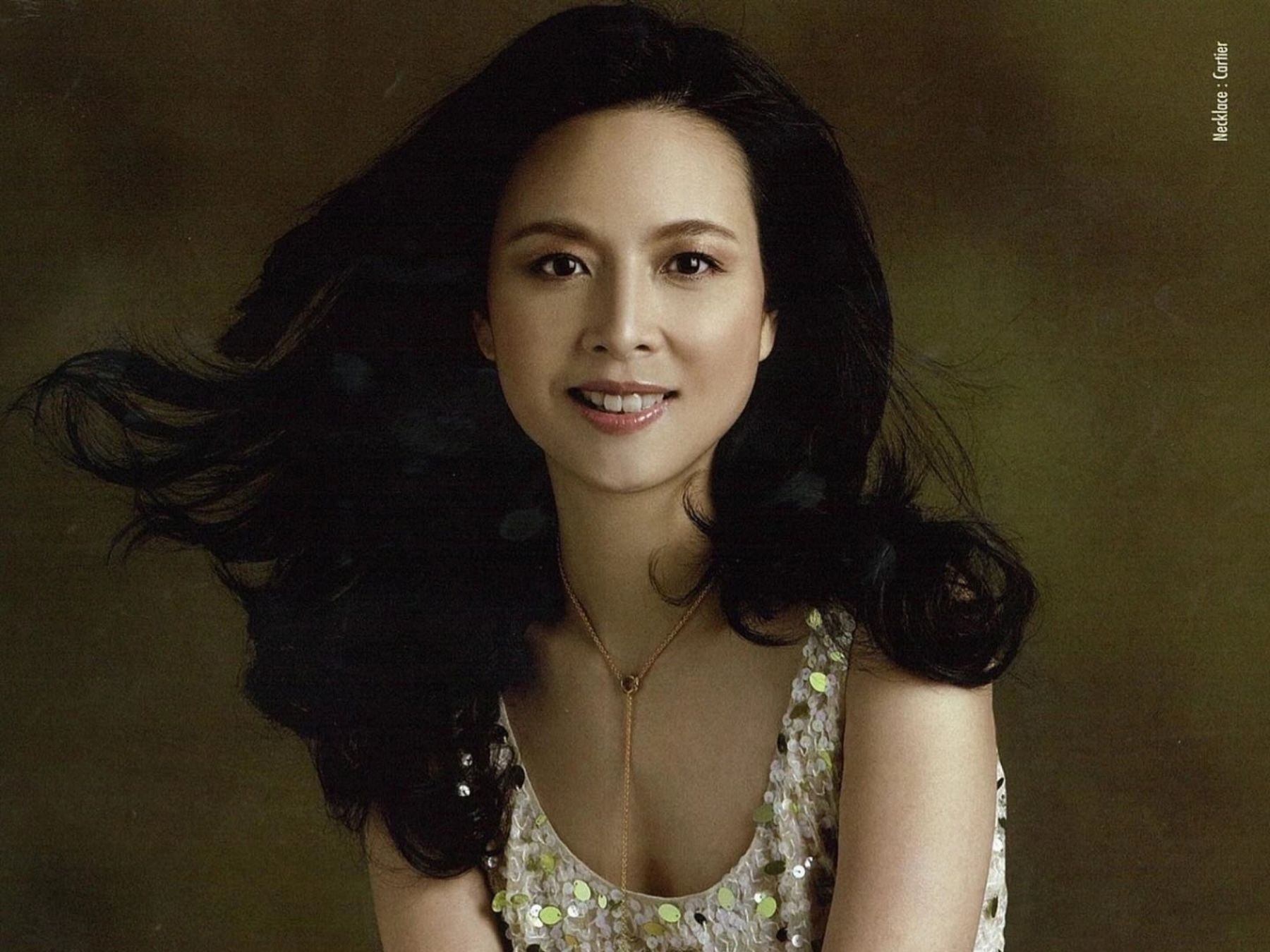 Madam Pang thoi tre anh 2