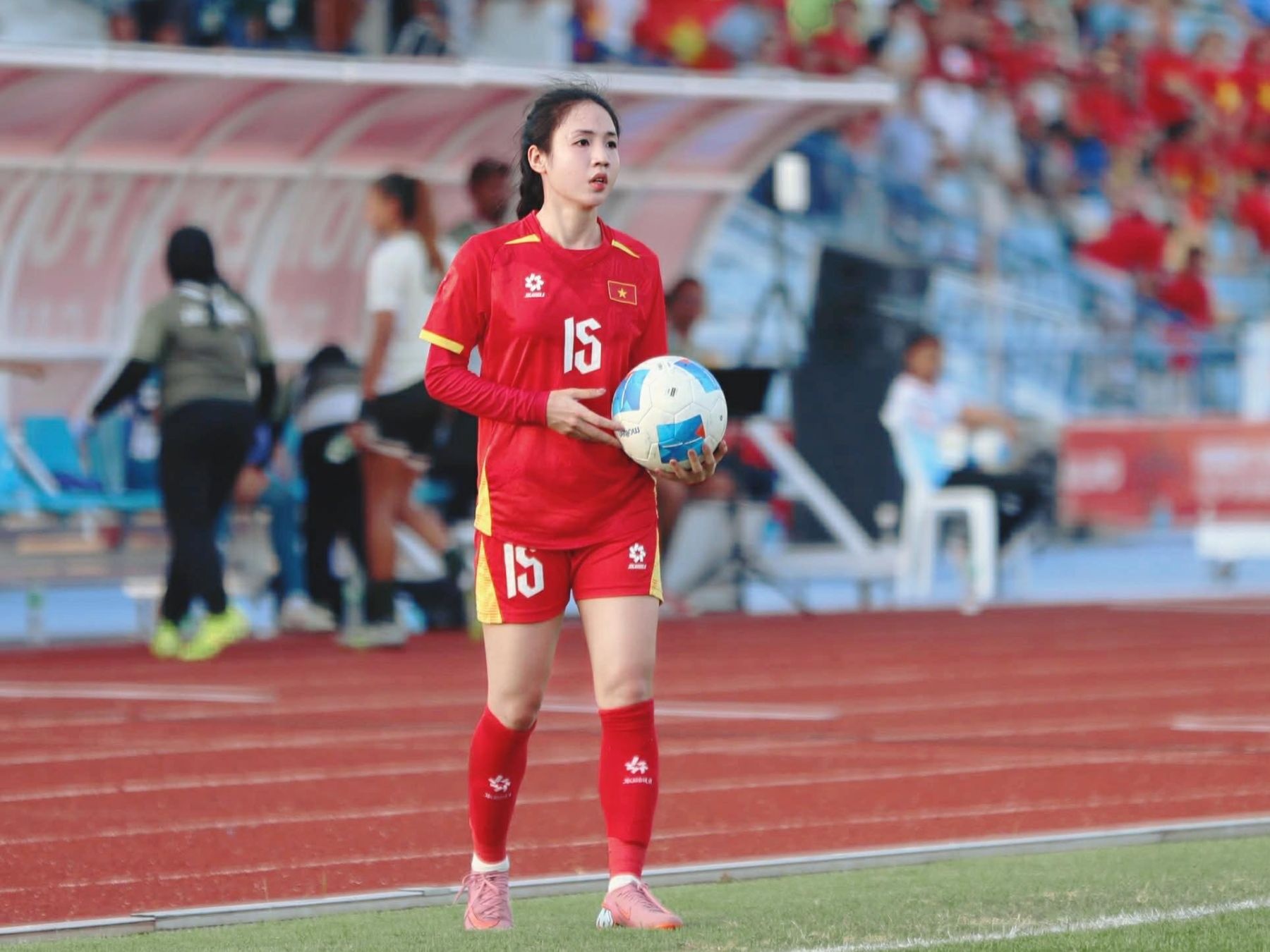 Tran Thi Duyen anh 4