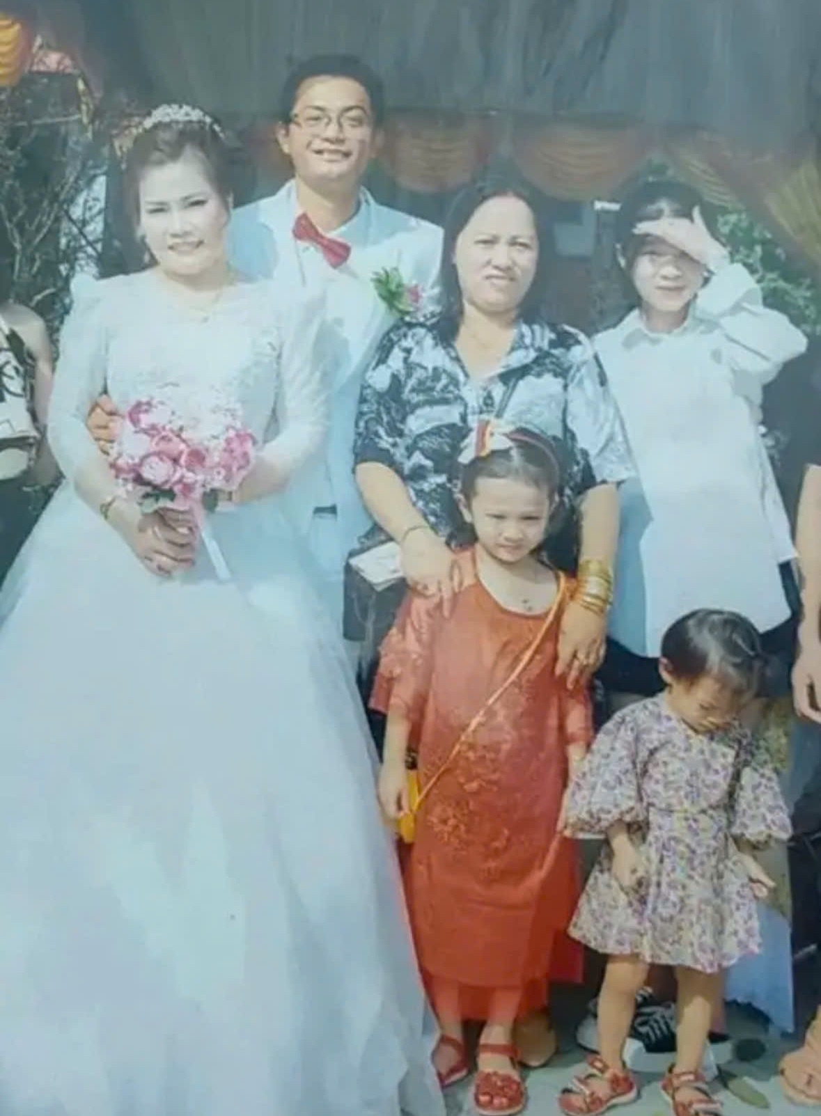 an cuoi me chong anh 2