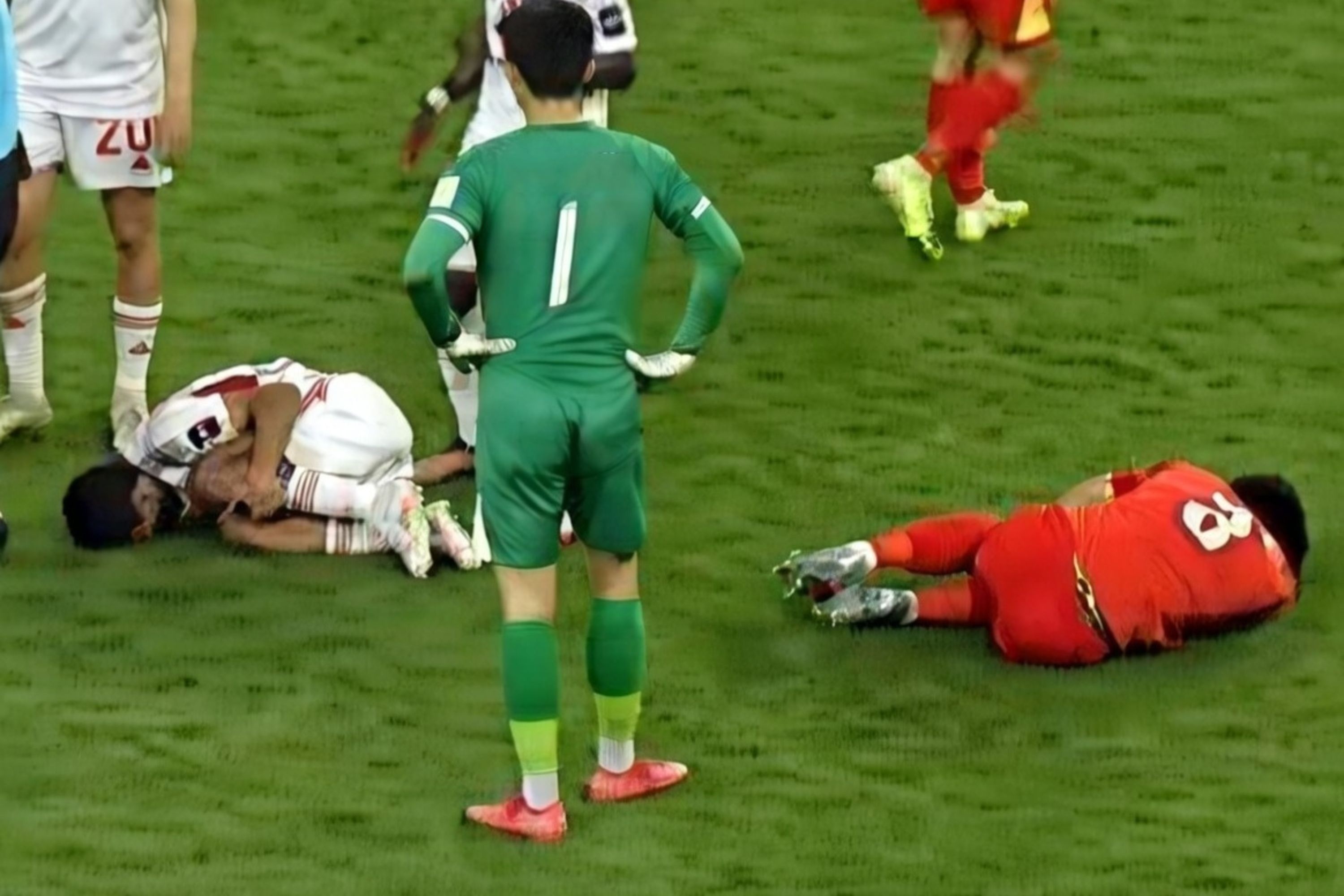 Loat anh che viral sau tran U23 Viet Nam thang U23 UAE hinh anh