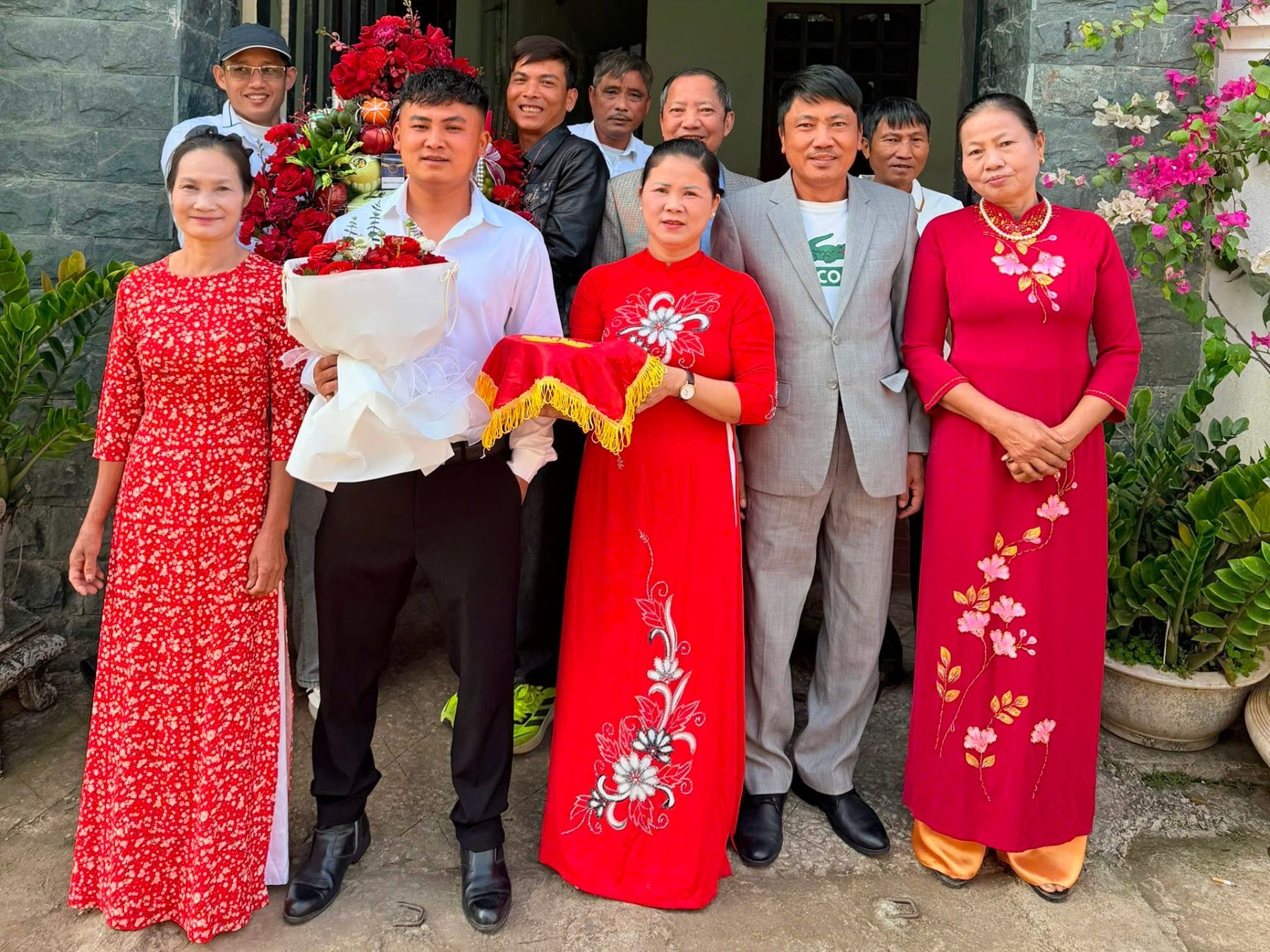 sang hoi cuoi lai anh 2