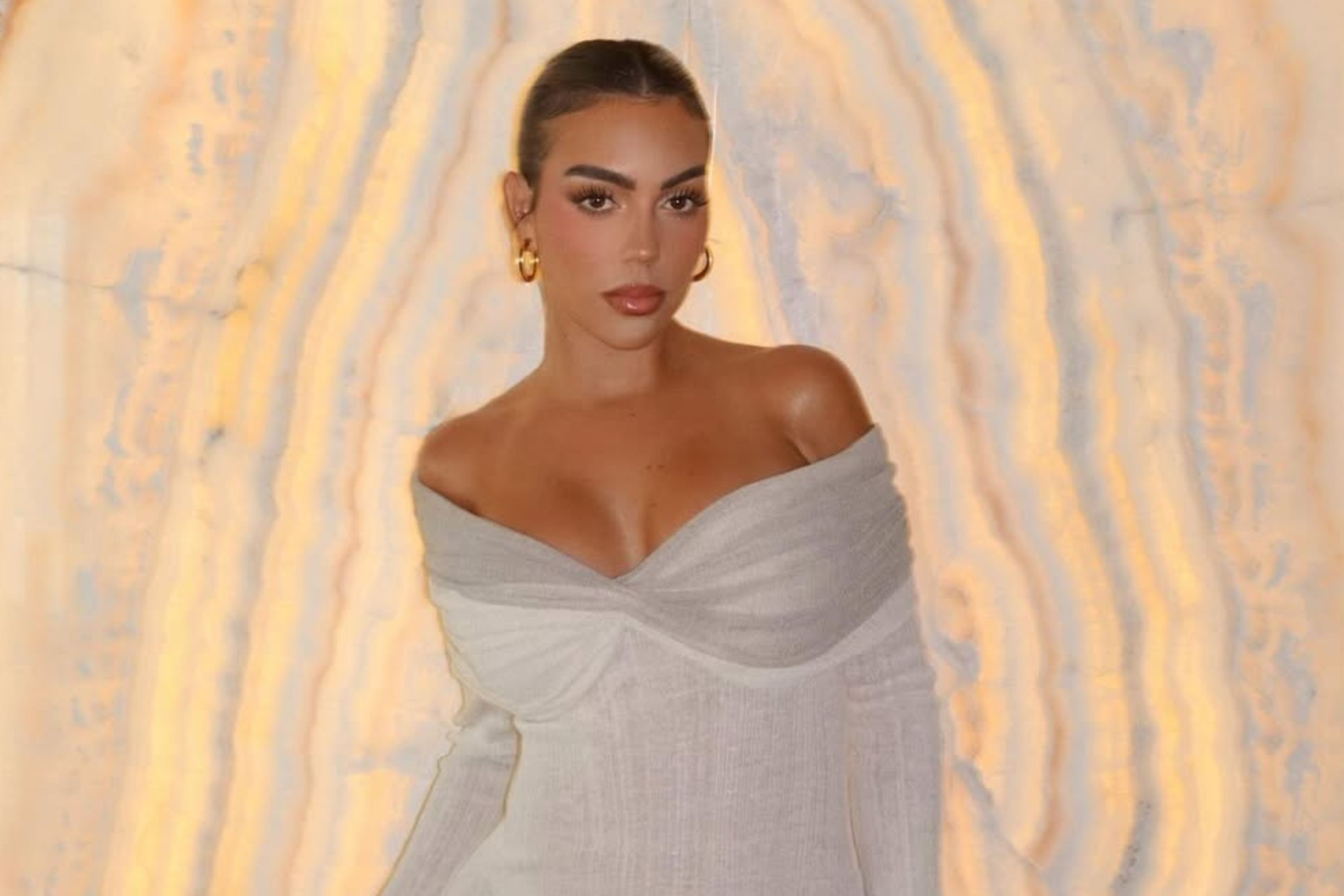 Do giau co gay choang cua hon the Cristiano Ronaldo hinh anh