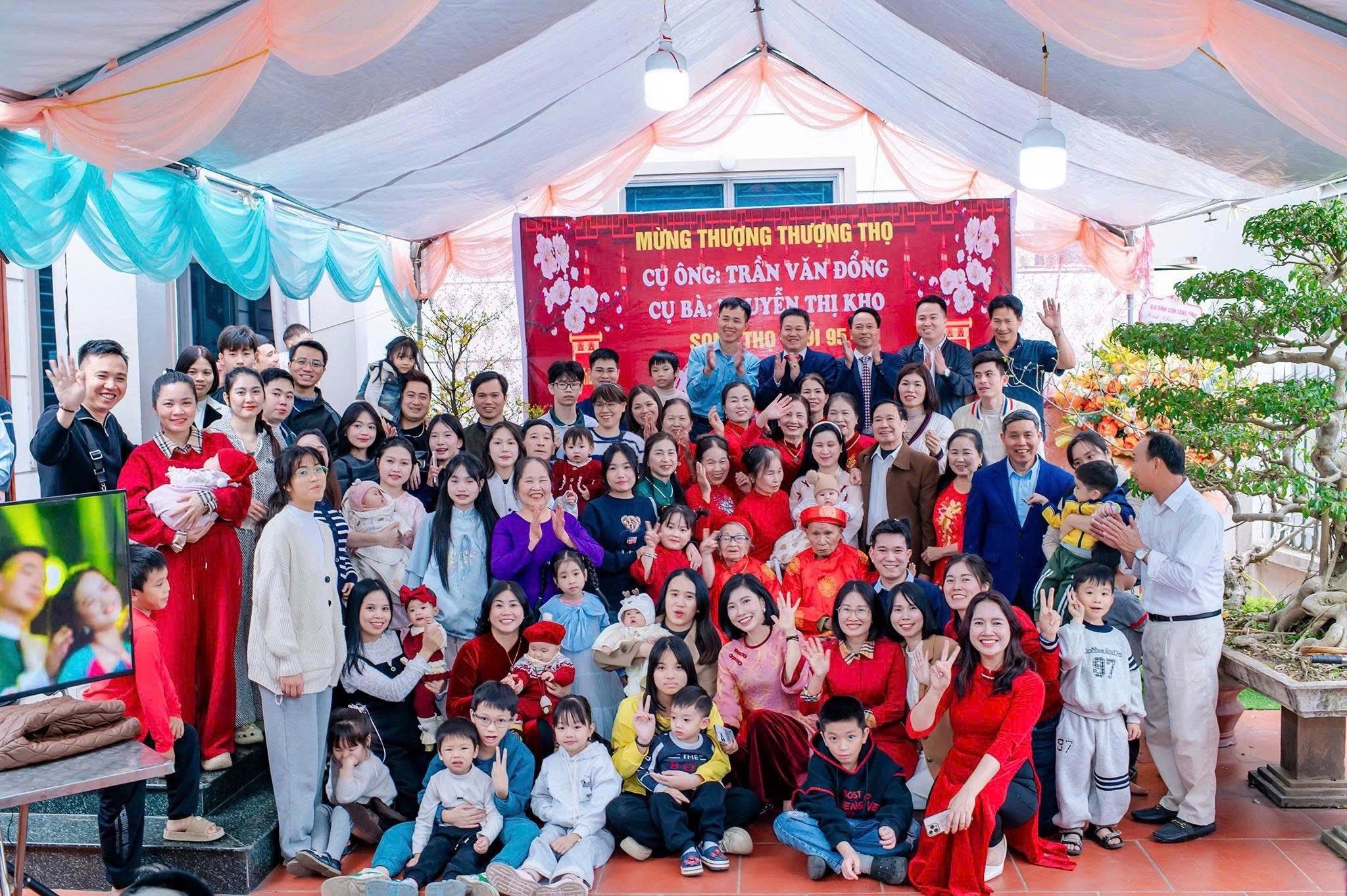 gia dinh 198 nguoi anh 2