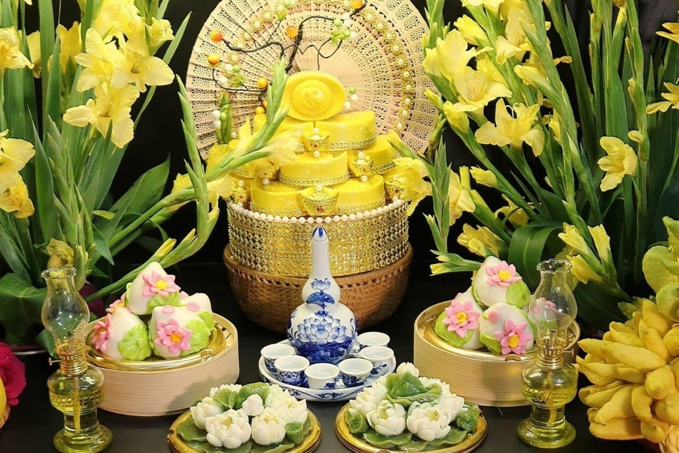 Van khan ram thang Gieng 2026 day du hinh anh