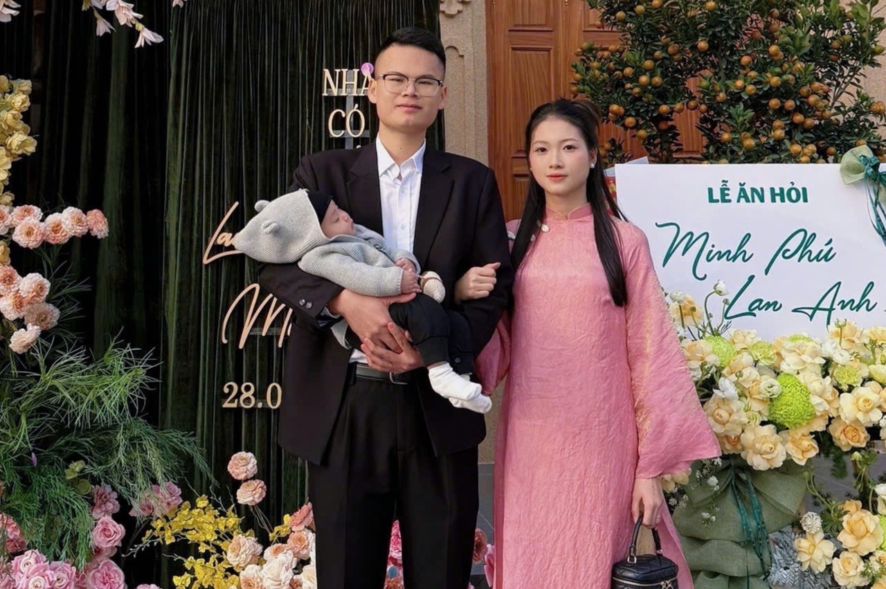 me U50 sinh doi anh 2