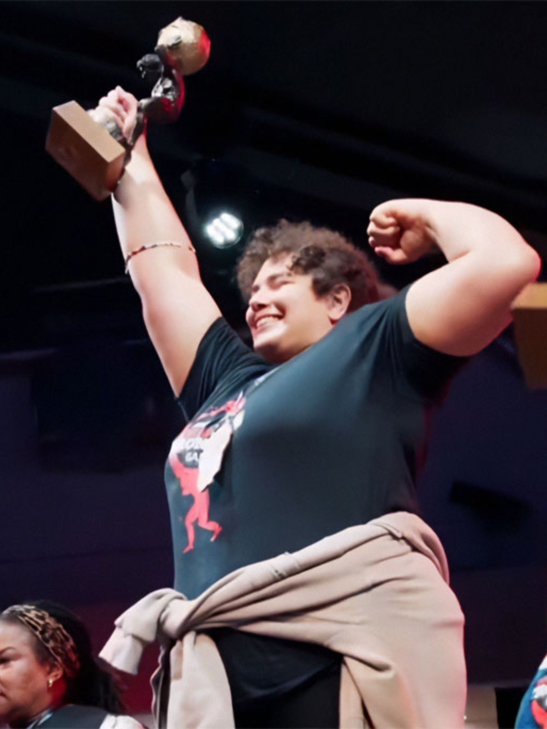 nguoi phu nu manh nhat anh 2