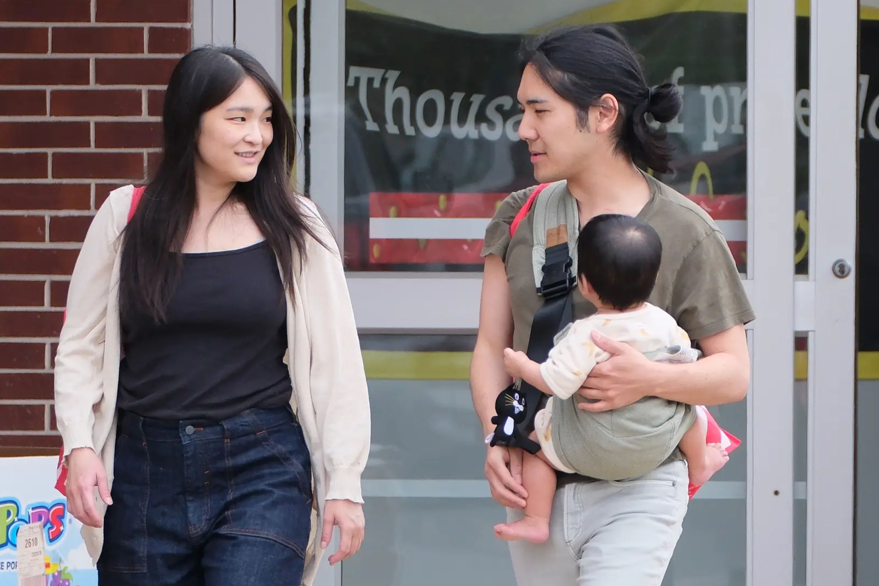 Cuoc song cua cuu cong chua Nhat Ban sau khi roi hoang gia hinh anh