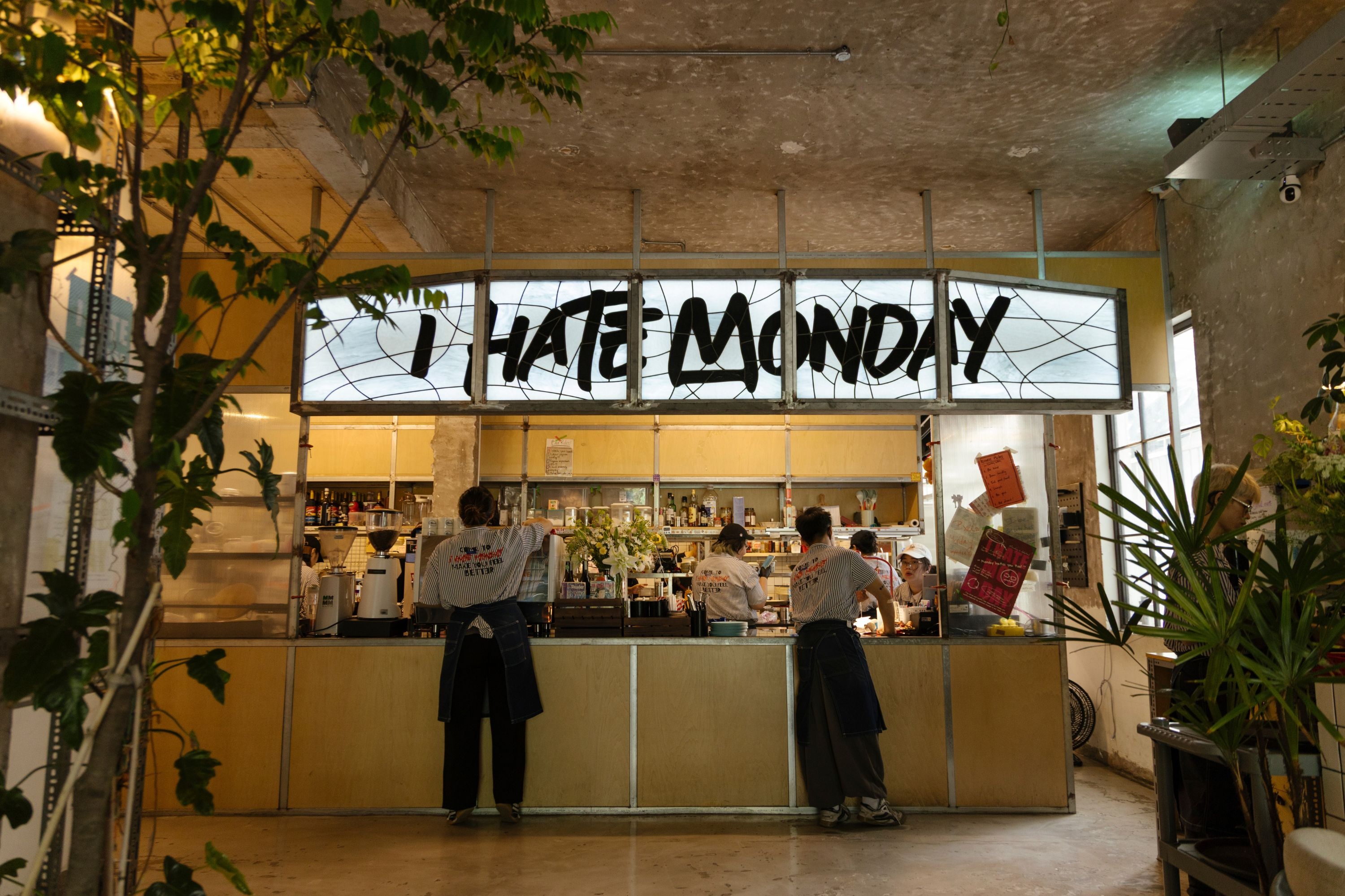 Quan an noi tieng TP.HCM vap tranh cai 'duoi kheo' khach o Da Nang hinh anh