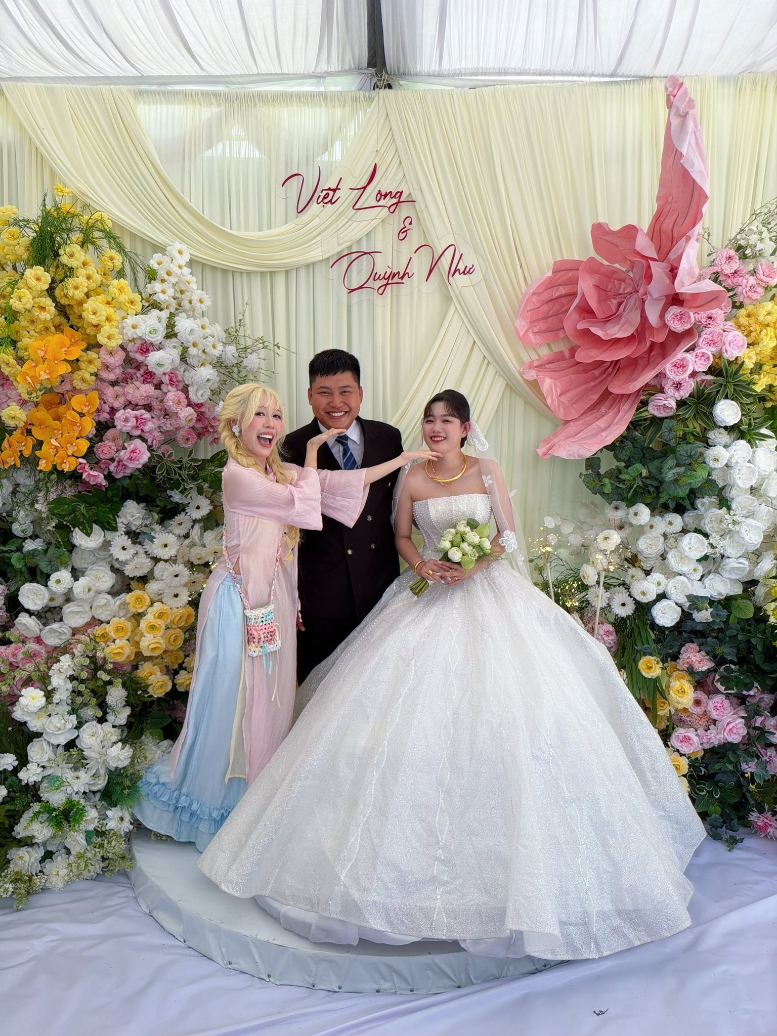 dam cuoi Mui truong Long anh 3