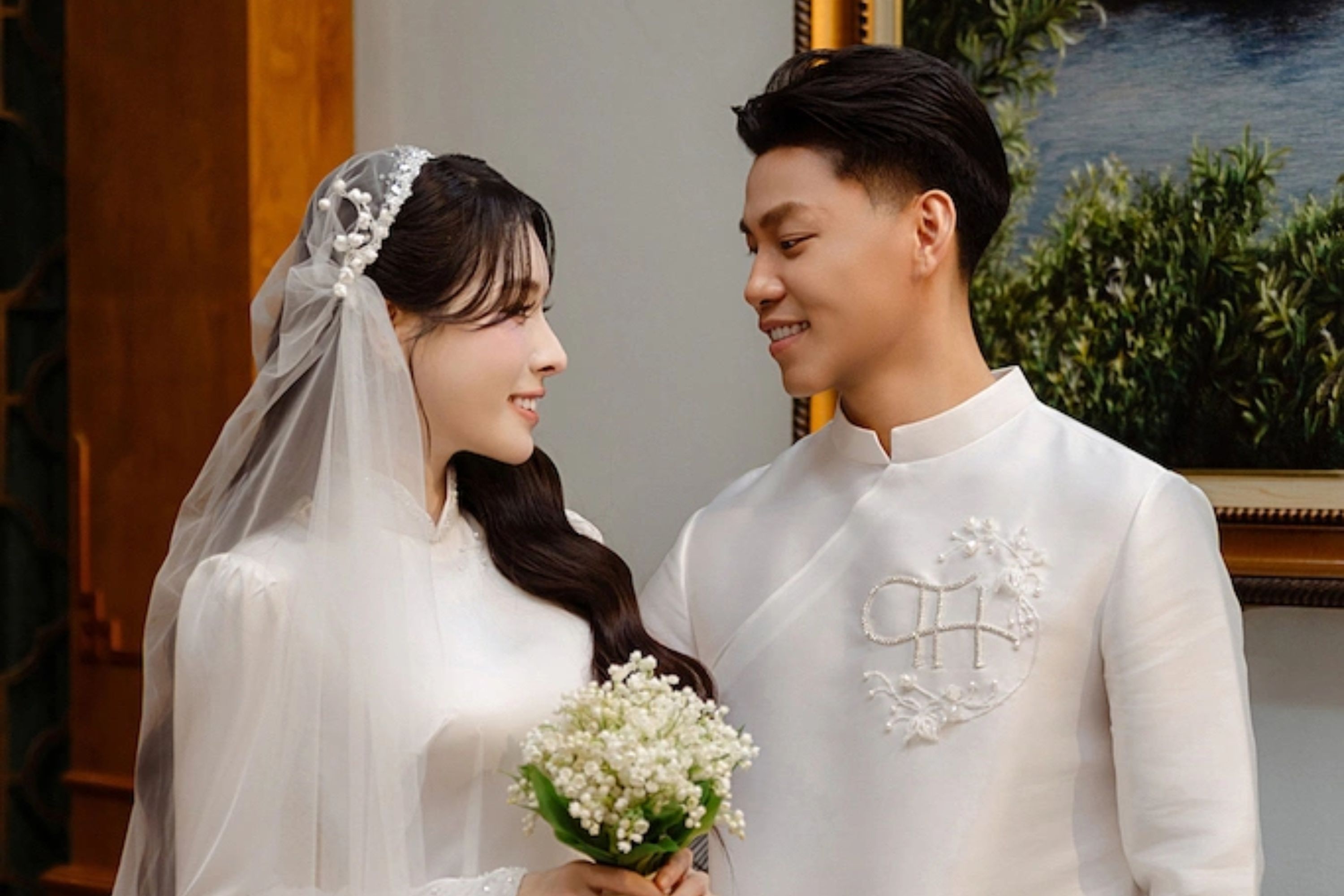 Van Thanh lam dieu dac biet trong dam cuoi voi 'chi dep gymer' hinh anh