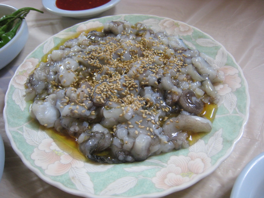 nu&ocirc;i bạch tuộc ảnh 2