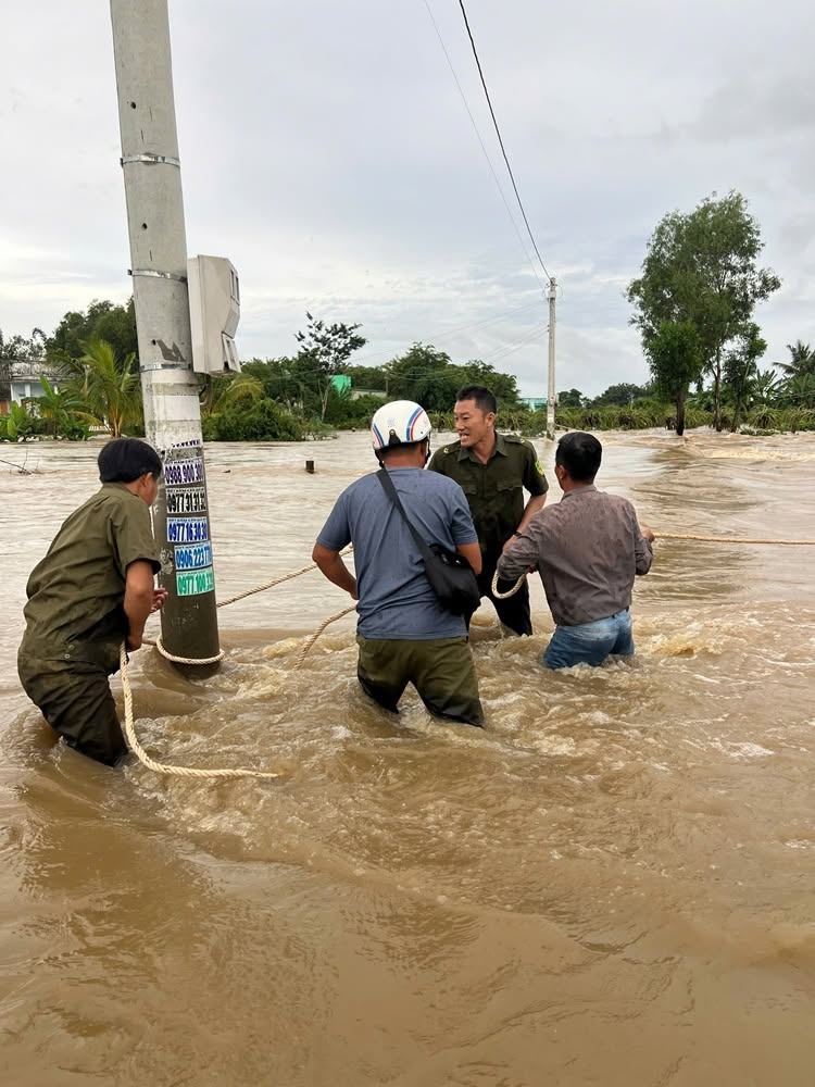 cứu người đàn ông ảnh 2 cứu người đàn ông ảnh 2