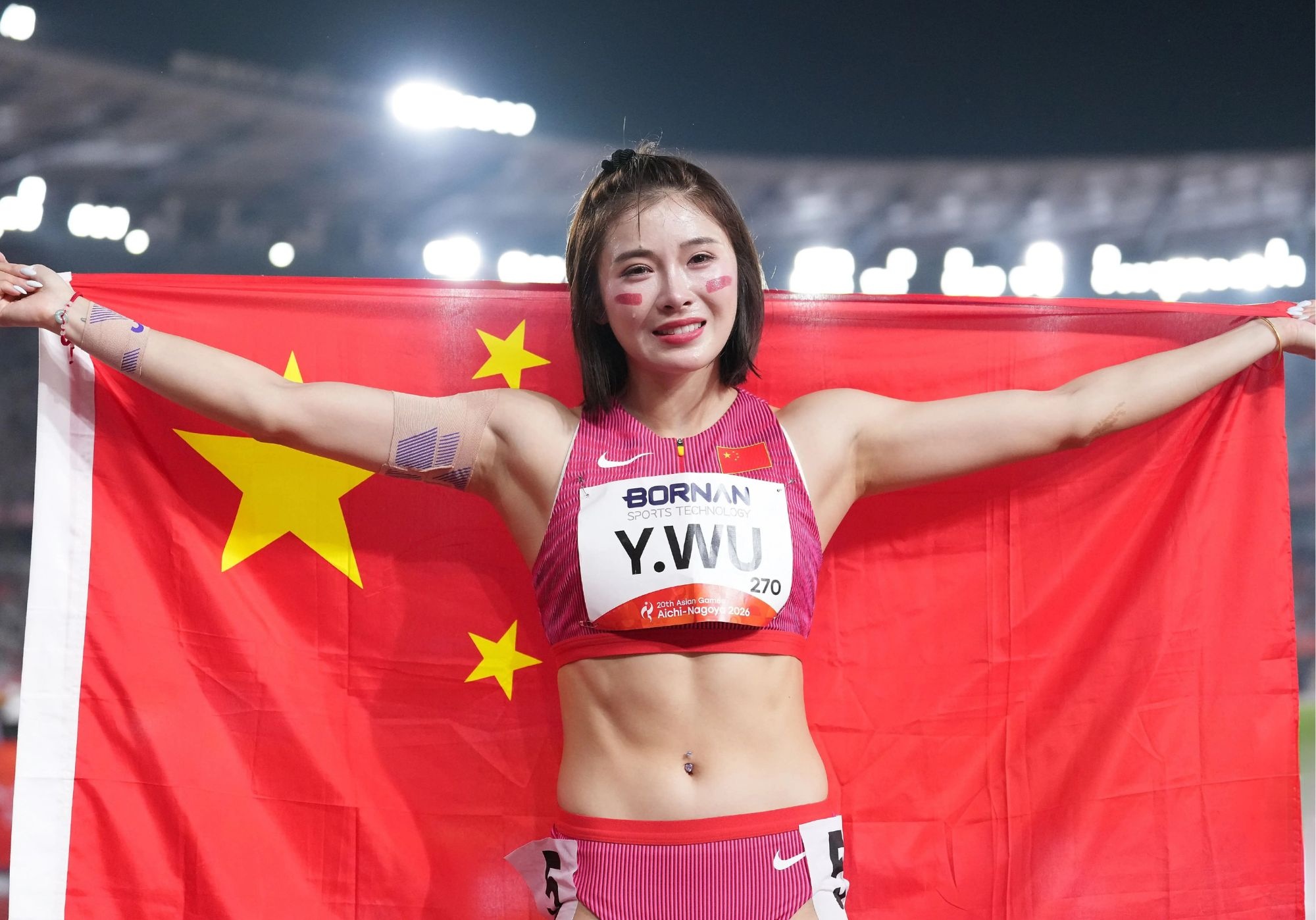 Nữ thần điền kinh ảnh 7